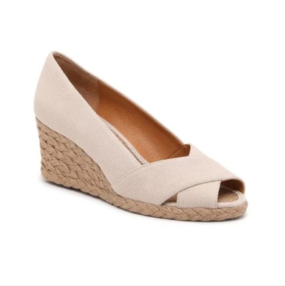 Adrienne VittadiniWomen's Natural Bailee Espadrille Wedge Pump